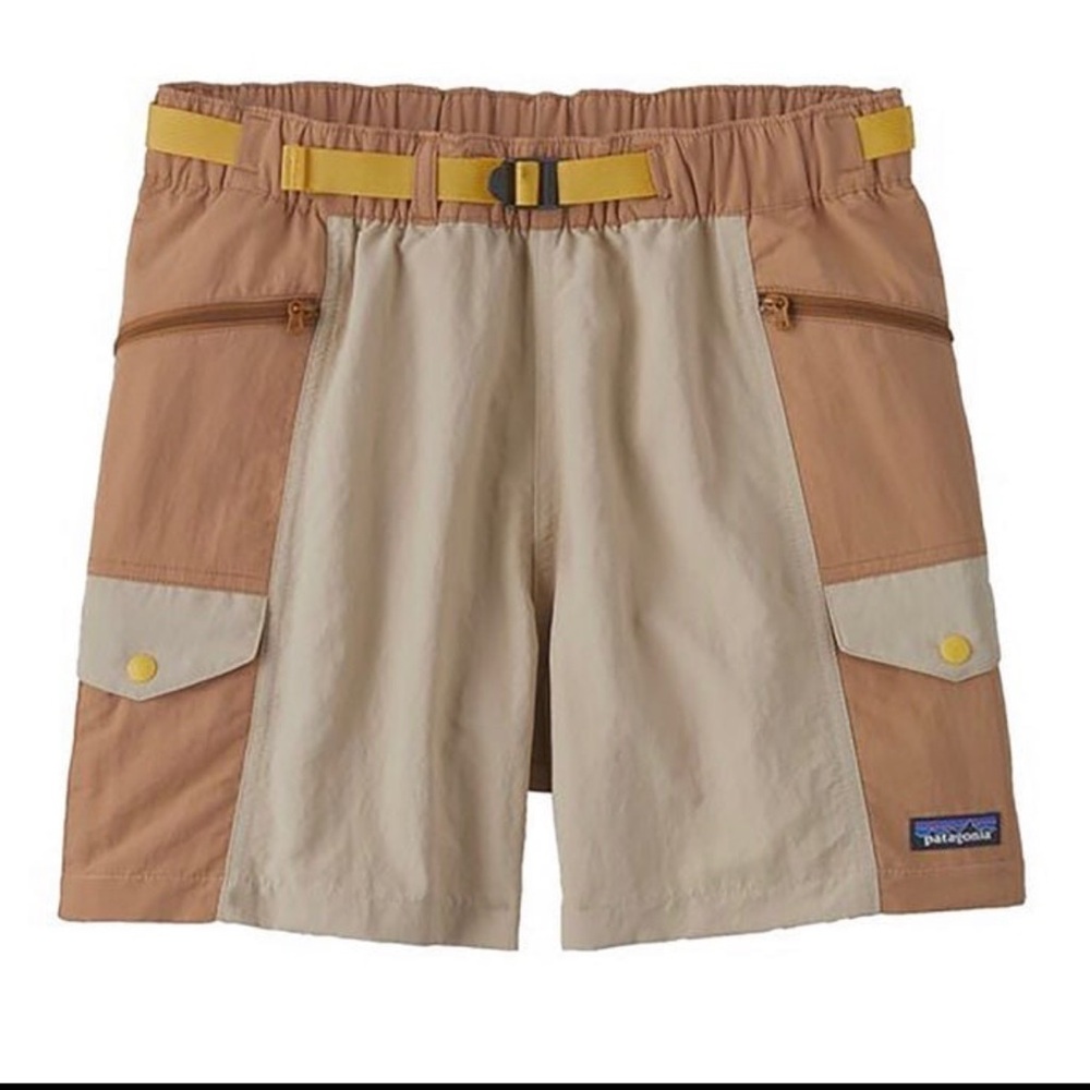 Patagonia Women’s Outdoor Everyday Shorts NEW LARGE